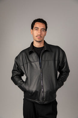 Boxy-fit unisex leather jacket